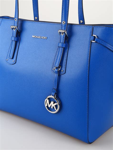 michael kors handtaschen blau|Michael Kors silver satchel handbag.